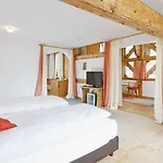 Schweizerhaus Swiss Quality Hotel 4*