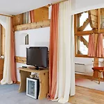 Schweizerhaus Swiss Quality Hotel 4*