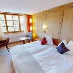 Schweizerhaus Swiss Quality Hotel 4*