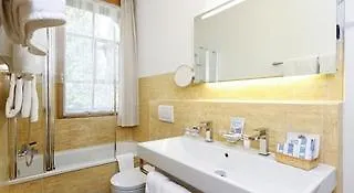 Schweizerhaus Swiss Quality Hotel 4*