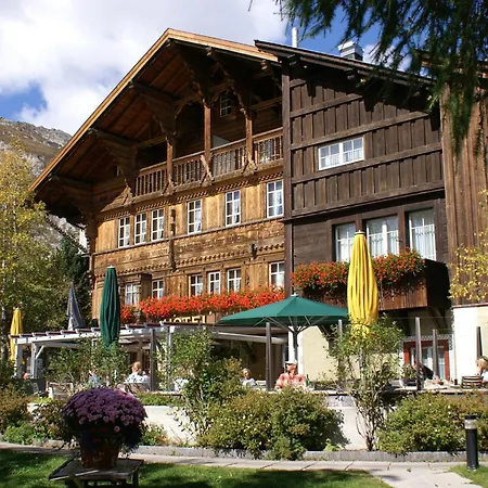 Hotel Schweizerhaus Swiss Quality 4*