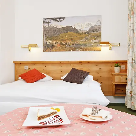 Schweizerhaus Swiss Quality Hotel Maloja