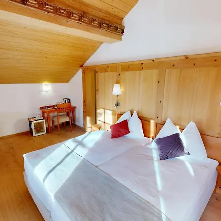 Schweizerhaus Swiss Quality 4* Maloja