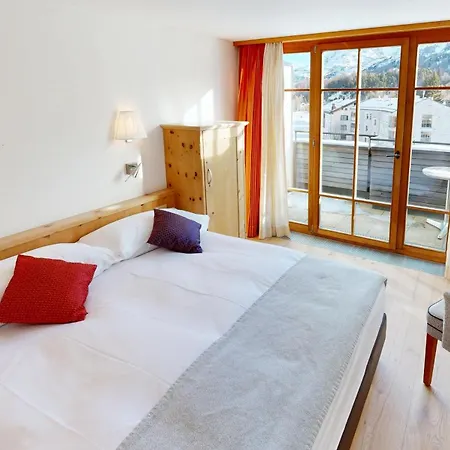 Otel Schweizerhaus Swiss Quality Maloja