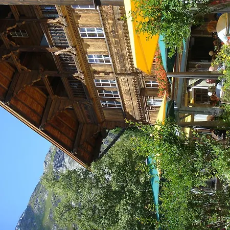 Hotel Schweizerhaus Swiss Quality 4*