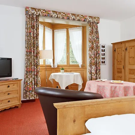 Hotel Schweizerhaus Swiss Quality Maloja