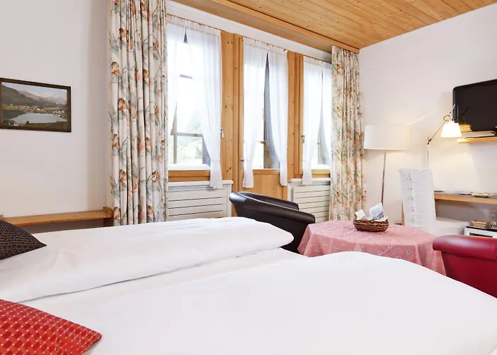 Schweizerhaus Swiss Quality Otel Maloja