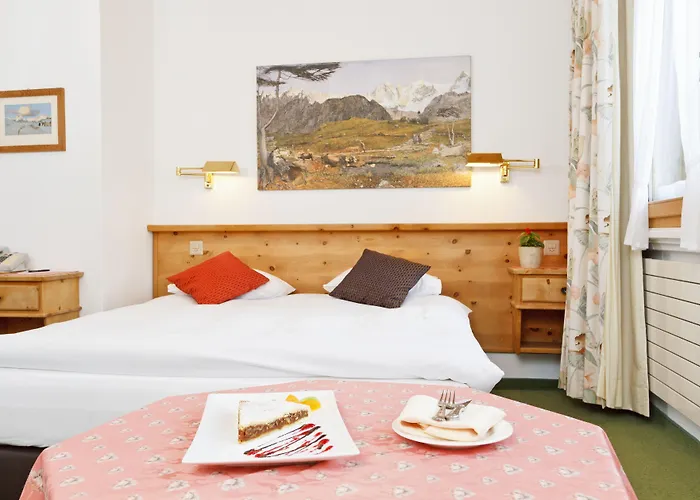Schweizerhaus Swiss Quality Otel Maloja