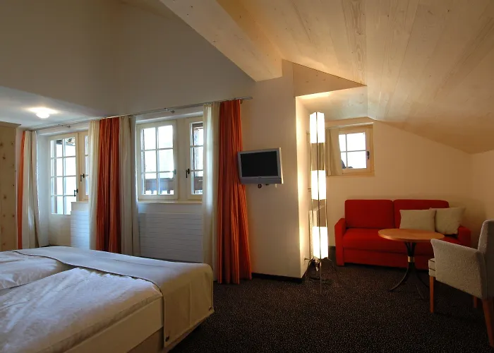 Schweizerhaus Swiss Quality Otel Maloja