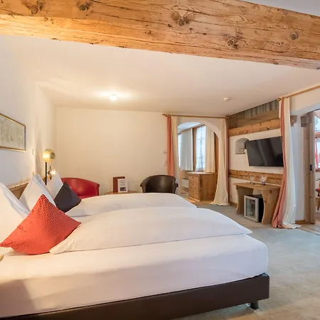 Schweizerhaus Swiss Quality Hotel Maloja