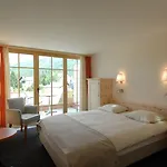 Schweizerhaus Swiss Quality Малоя