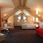 Отель Schweizerhaus Swiss Quality Малоя