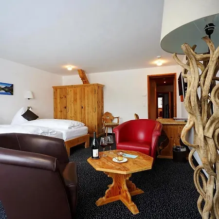 Schweizerhaus Swiss Quality 4* Maloja