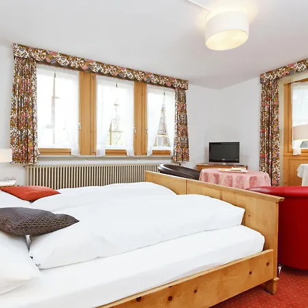 מלון Schweizerhaus Swiss Quality