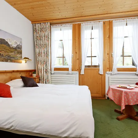 Schweizerhaus Swiss Quality 4* מלויאז