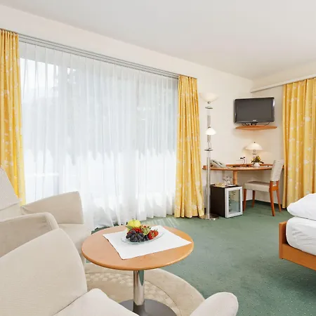 Schweizerhaus Swiss Quality מלויאז