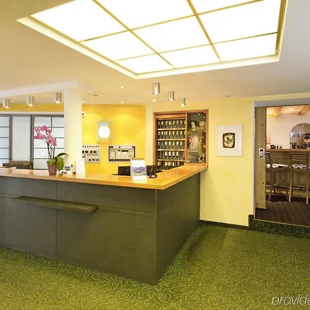 Hotel Schweizerhaus Swiss Quality 4*
