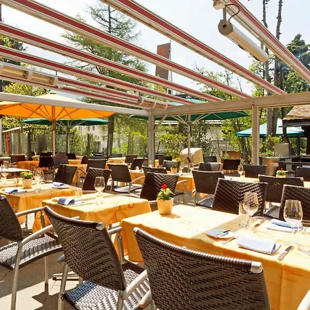 Hotel Schweizerhaus Swiss Quality 4*