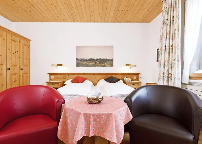 Hotel Schweizerhaus Swiss Quality 4*