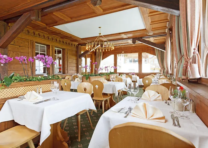 Hotel Schweizerhaus Swiss Quality 4*