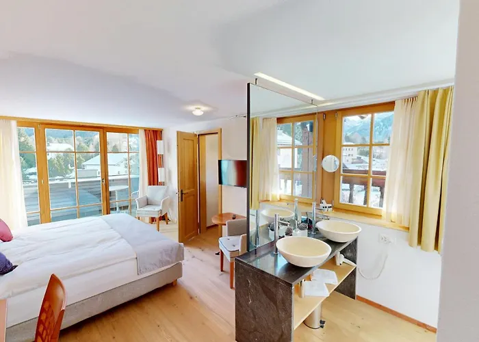 Schweizerhaus Swiss Quality Hotel Maloja