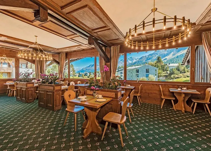 Hotel Schweizerhaus Swiss Quality 4*